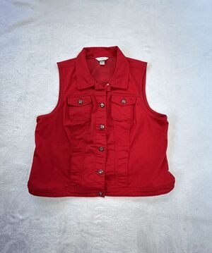 CJ Banks Red Denim Vest Size 1X Stretch Gem Button Accents, Pockets Cotton Blend